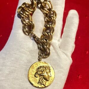 Rare !!! Vintage Gold Filled Bracelet, Gold Chain Bracelet with Medallion